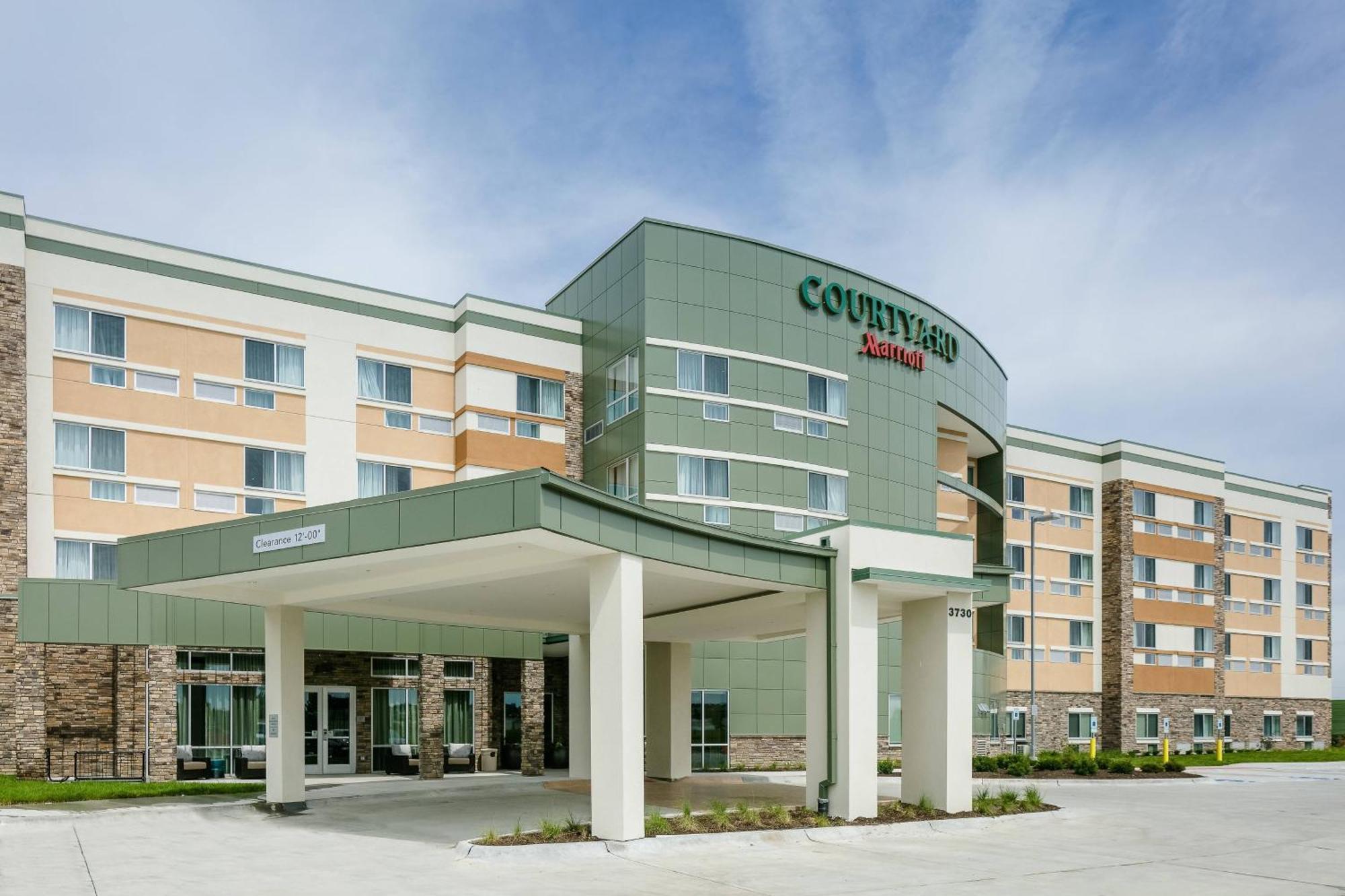 Courtyard By Marriott Omaha Bellevue At Beardmore Event Center Dış mekan fotoğraf