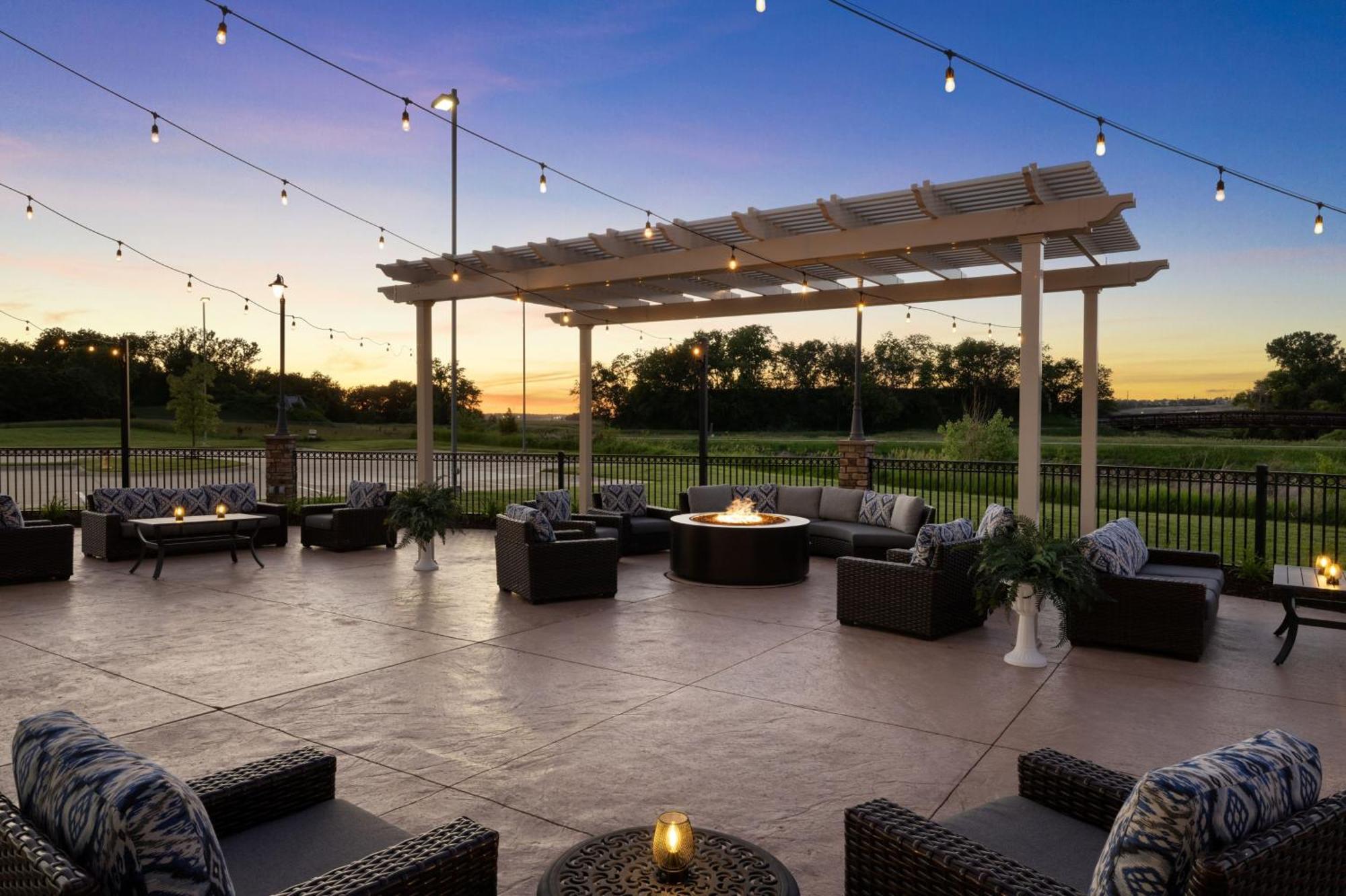 Courtyard By Marriott Omaha Bellevue At Beardmore Event Center Dış mekan fotoğraf