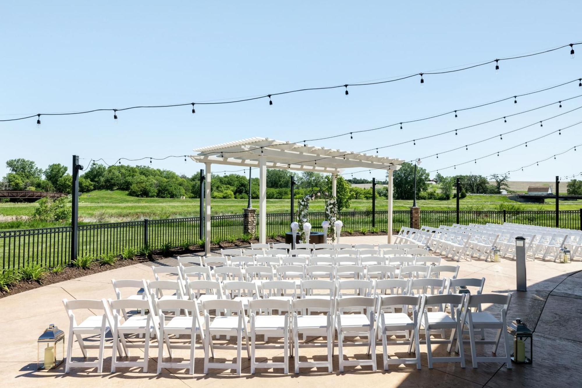 Courtyard By Marriott Omaha Bellevue At Beardmore Event Center Dış mekan fotoğraf