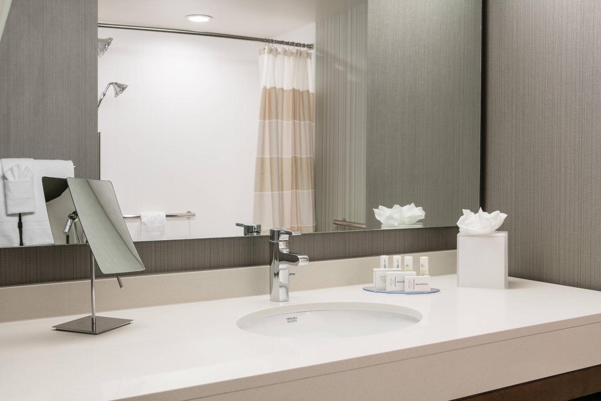 Courtyard By Marriott Omaha Bellevue At Beardmore Event Center Dış mekan fotoğraf